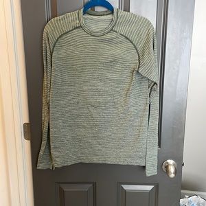 Lululemon LS workout shirt